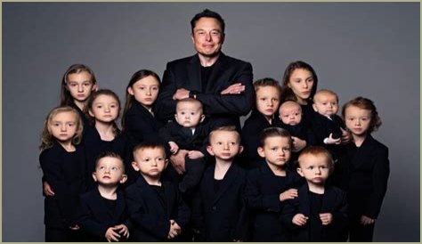 Carrot Top Son: How Many Kids Does He Have?